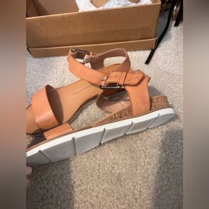 Dolce Vita brand new Sandals leather